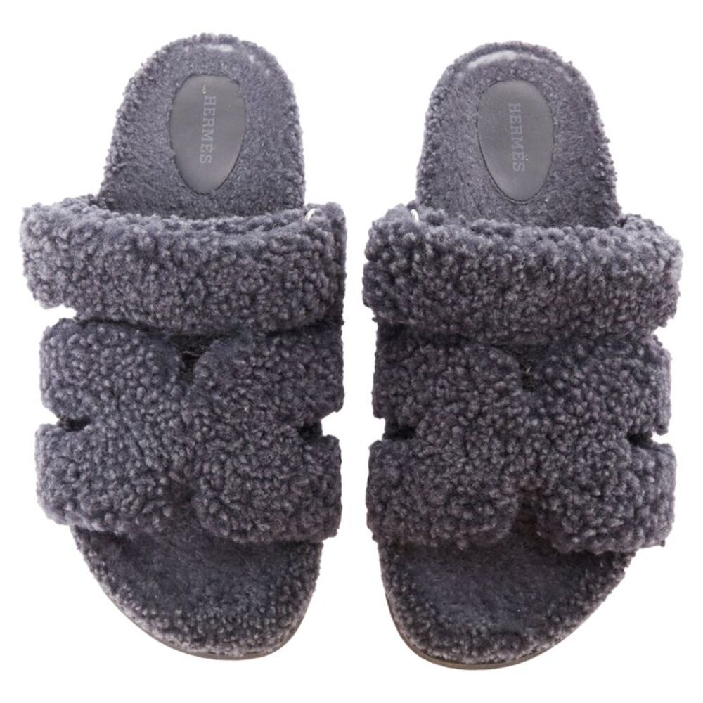 Hermes Chypre grey shearling H adjustable strap techno sandal EU41